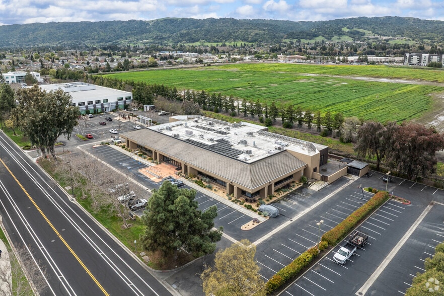 More Photos Of 5020 Franklin Dr, Pleasanton Research And Development For Sale