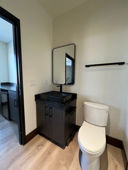 More Photos Of 3202 W 5000 S, Rexburg Office For Lease