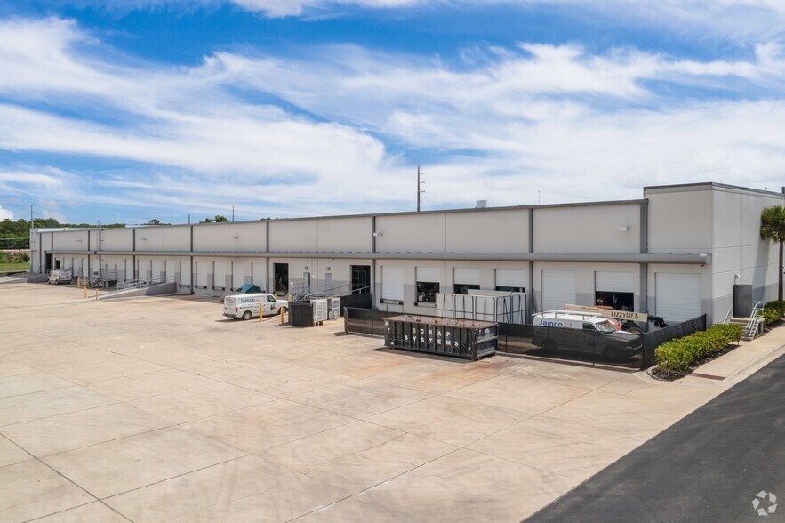 More Photos Of 3800 Enterprise Way, Sanford Distribution For Lease