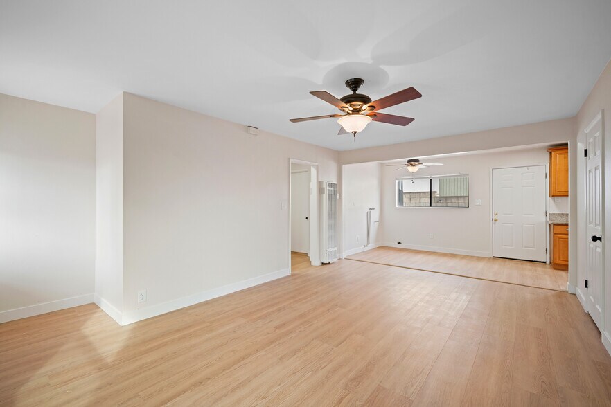 More Photos Of 7025 Day St, Tujunga Multifamily For Sale