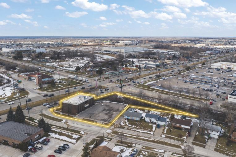 More Photos Of 38900 Van Dyke Ave, Sterling Heights Office For Sale