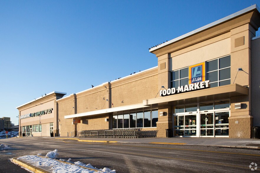 Primary Photo Of 630 Fellsway, Medford Storefront For Lease