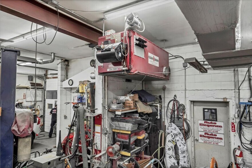 More Photos Of 3 Marlorville Rd, Wappingers Falls Auto Repair For Sale