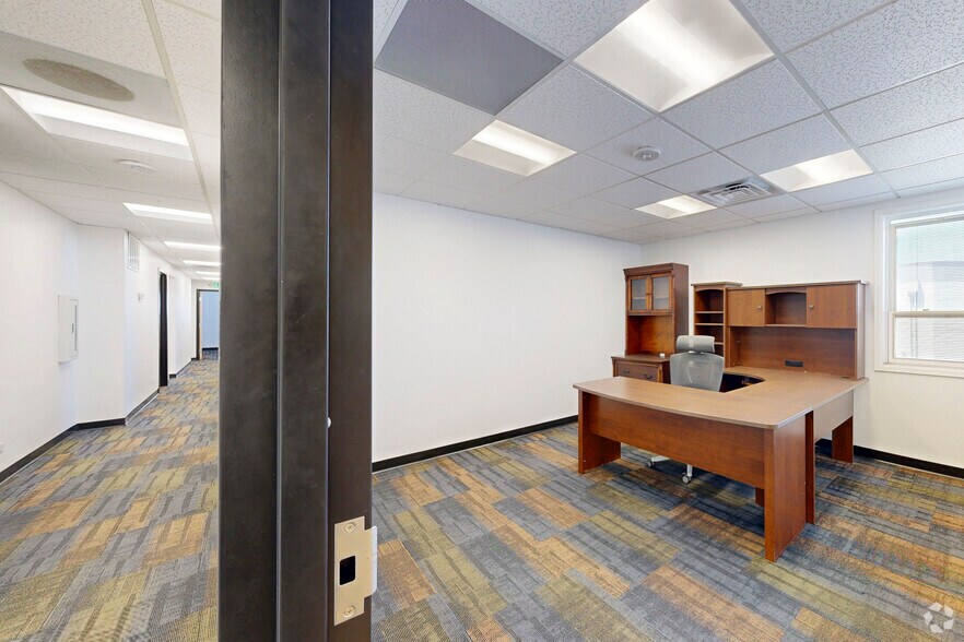 More Photos Of 2775 W Hampden Ave, Englewood Office For Sale