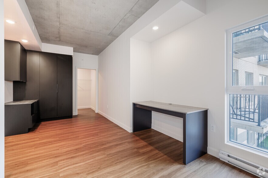 More Photos Of 5250 Rue Molson, Montréal Apartments For Lease