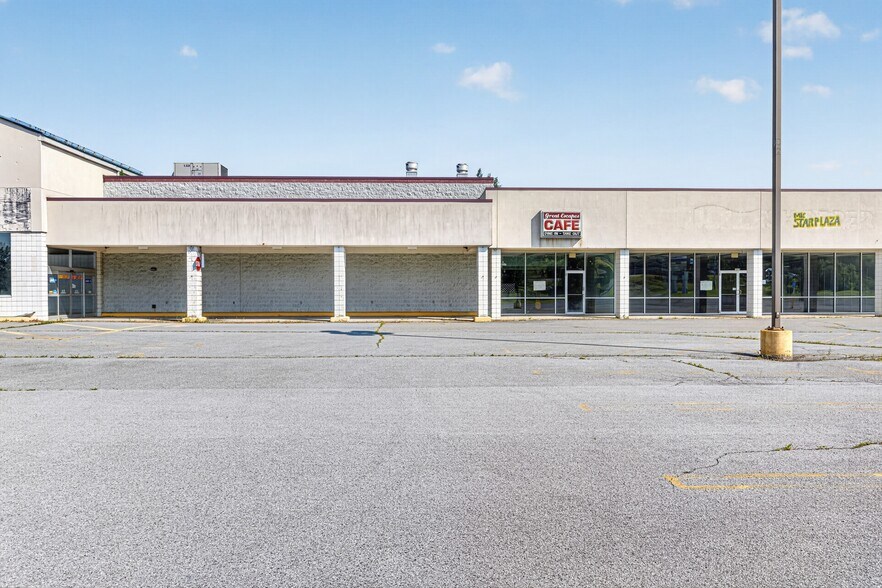More Photos Of 1361-1985 Hill Rd, St Marys Unknown For Lease