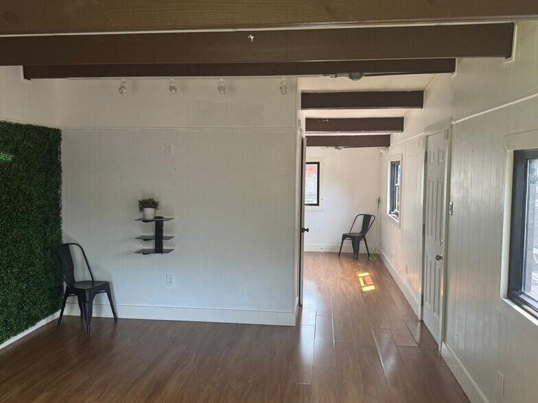 More Photos Of 4409 Almeda Rd, Houston Office For Lease