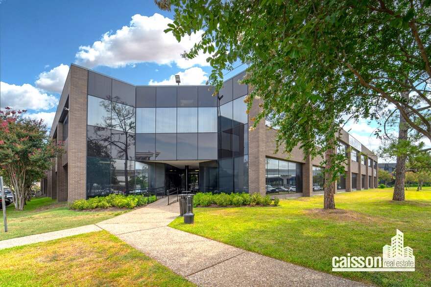More Photos Of 6220 WESTPARK Dr, Houston Office For Lease