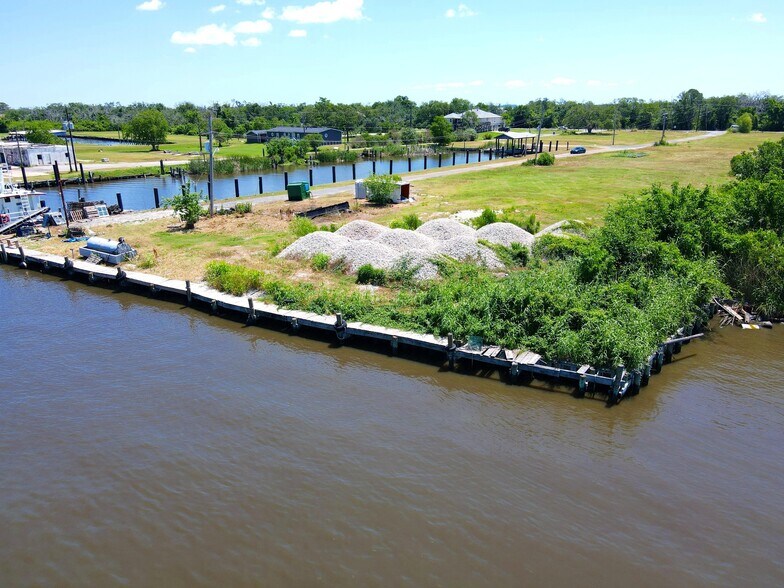 More Photos Of 5129 Beulah st, Lafitte Land For Sale