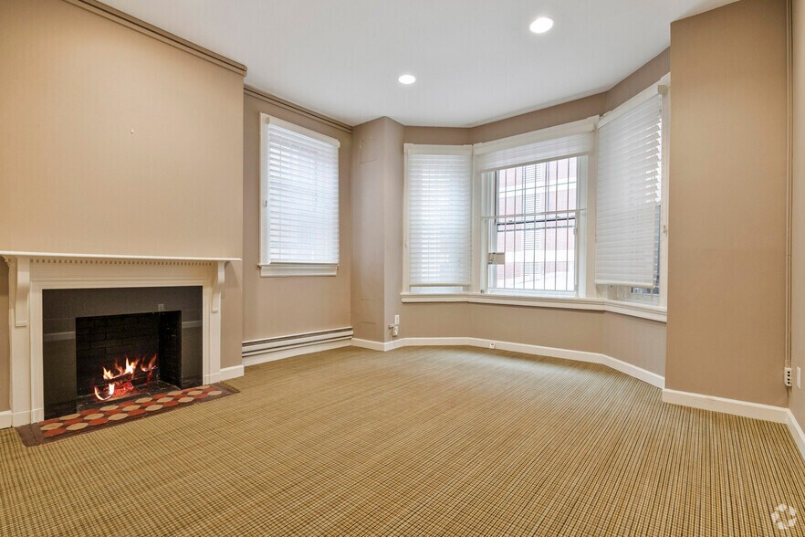 More Photos Of 1906 Sunderland Pl NW, Washington Office Residential For Sale