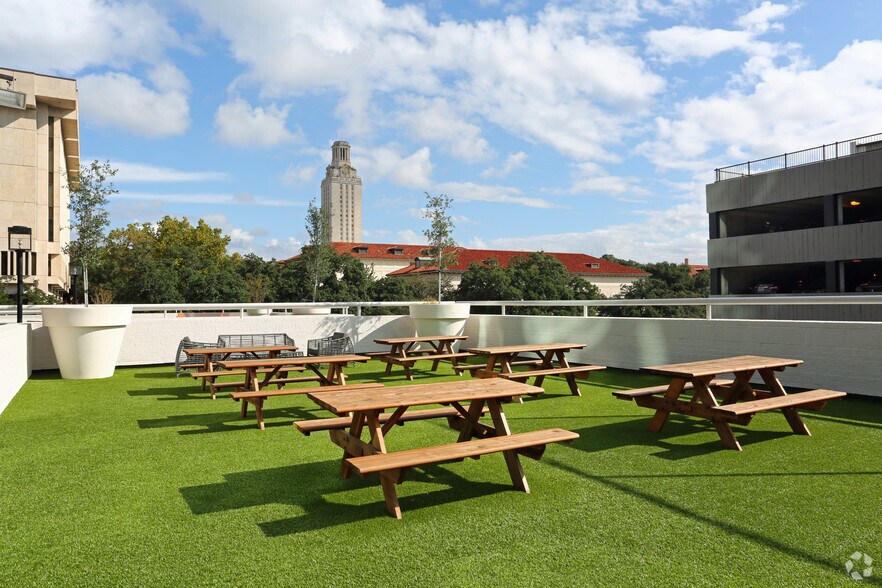 More Photos Of 2021 Guadalupe St, Austin Coworking Space