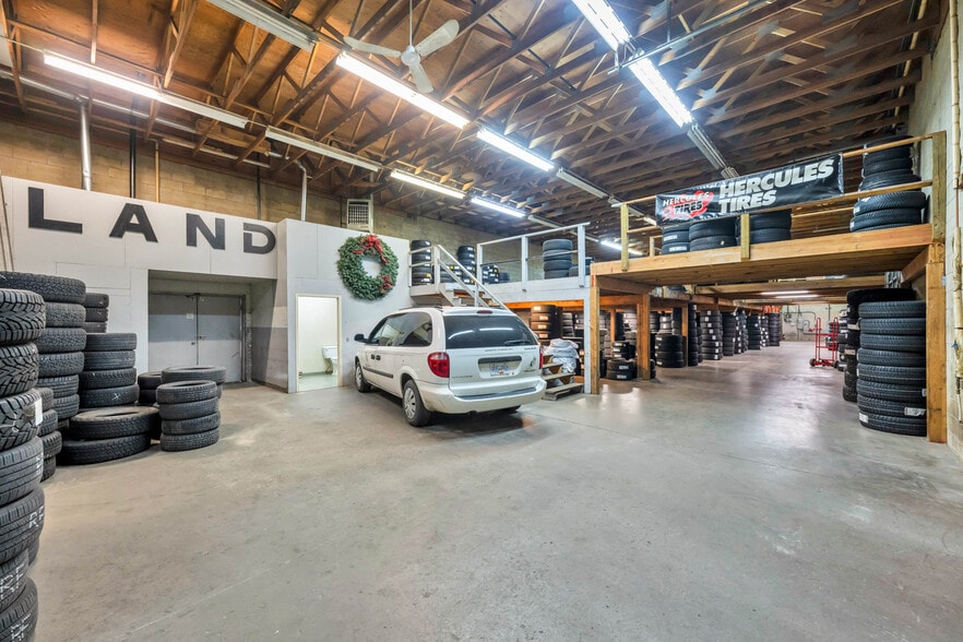 More Photos Of 20010 Industrial Av, Langley Warehouse For Sale