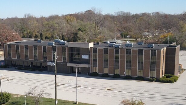 More Photos Of 1213 N Arlington Ave, Indianapolis Office For Sale