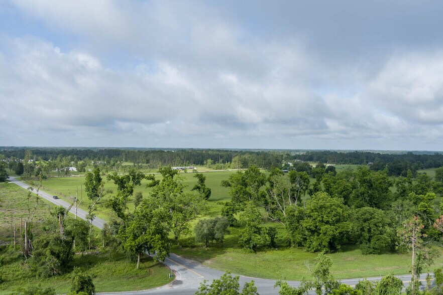 More Photos Of 000 US Highway 90, Live Oak Land For Sale