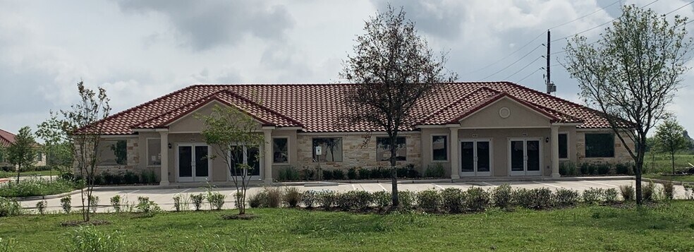 More Photos Of 2743 Smith Ranch Rd, Pearland Unknown For Lease