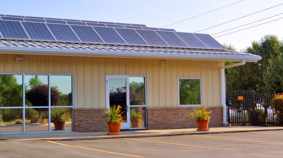 More Photos Of 21 Main St, Edgewood Medical For Sale