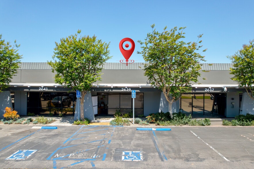 More Photos Of 2639 W Woodland Dr, Anaheim Manufacturing For Sale
