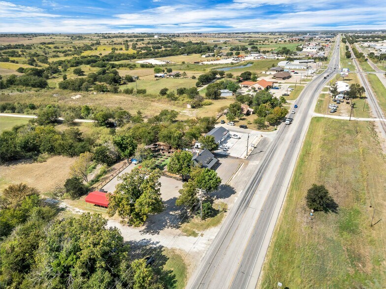 More Photos Of 209 W State Highway 171, Godley Restaurant For Sale