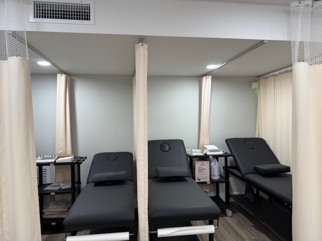 More Photos Of 24 W Carver St, Huntington Office For Lease