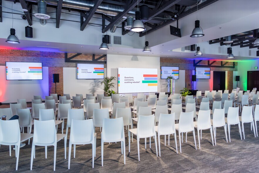 More Photos Of 245 E Jackson St, Phoenix Freestanding For Sale