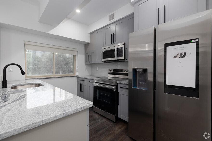 More Photos Of 1825 Callowhill Street, Philadelphia Apartments For Lease