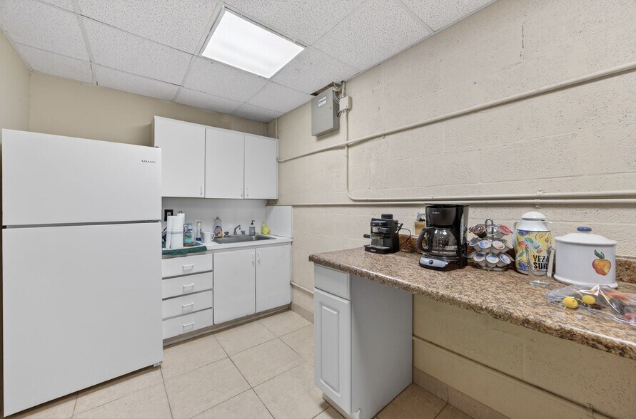 More Photos Of 16155 W 117th Ave, Miami Light Distribution For Sale