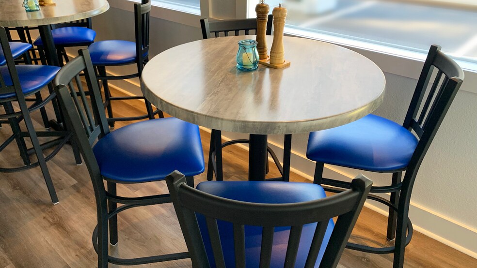 More Photos Of 3245 N Highway 101, Depoe Bay Restaurant For Sale