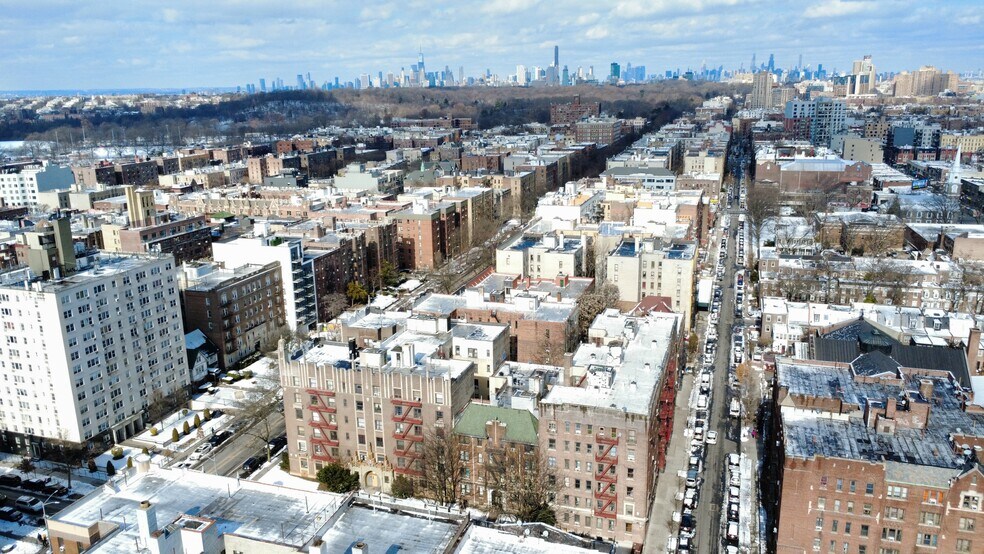 More Photos Of 2017 Albemarle Rd, Brooklyn Apartments For Sale