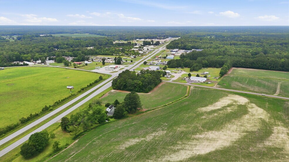 More Photos Of 5238 US Highway 264 W, Washington Land For Sale