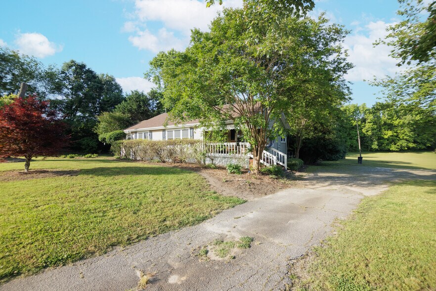 More Photos Of 1984 Hwy 101, Greer Land For Sale