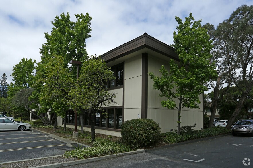 More Photos Of 6455 Almaden Expy, San Jose Office For Lease