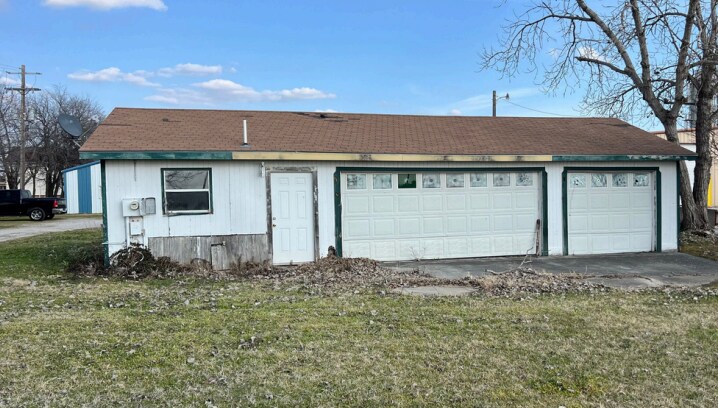 More Photos Of 2423 W FM 720, Little Elm Light Manufacturing For Sale