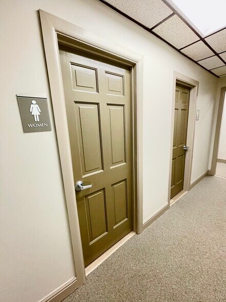 More Photos Of 3578 Brodhead Rd, Monaca Unknown For Lease