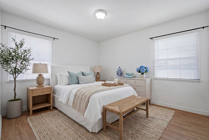 More Photos Of 10958 Venice Blvd, Culver City Apartments For Sale