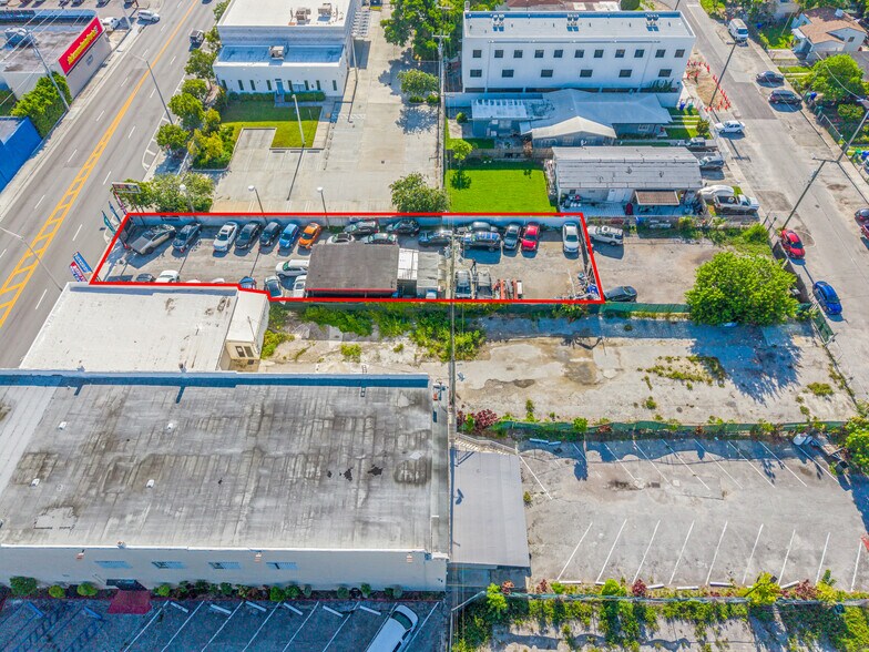 More Photos Of 2548 NW 36th St, Miami Auto Dealership For Lease