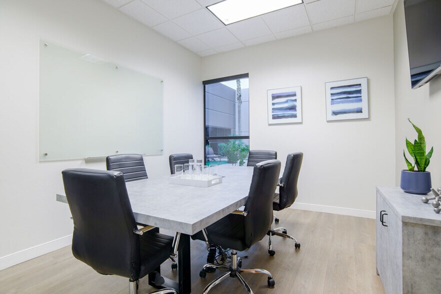 More Photos Of 5940 S rainbow Blvd, Las Vegas Coworking Space