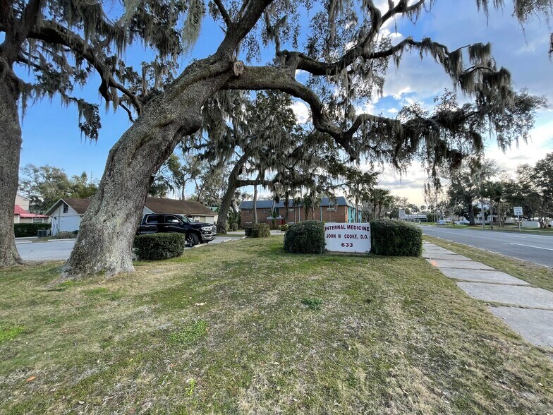 More Photos Of 633 N Bay St, Eustis Office Residential For Sale