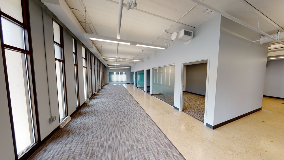 More Photos Of 4600 W 77th St, Edina Unknown For Lease