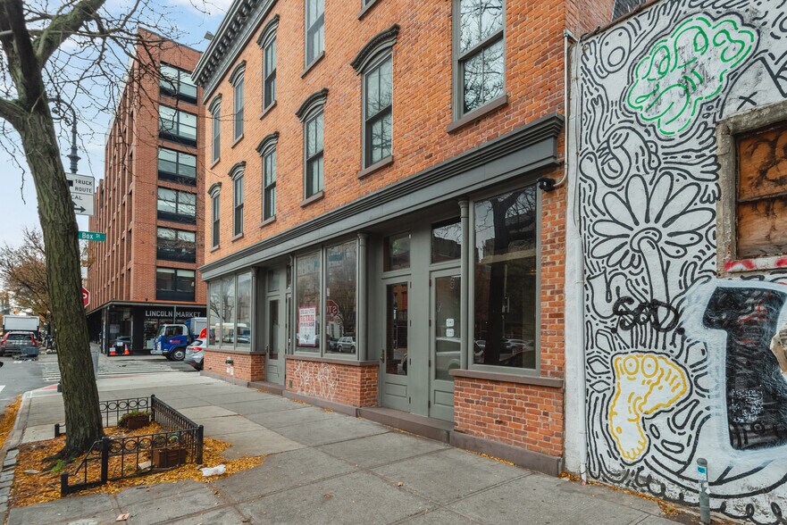 More Photos Of 1139-1141 Manhattan Ave, Brooklyn Apartments For Sale