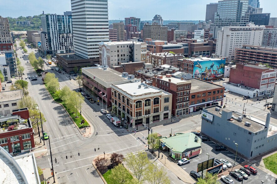 More Photos Of 1008 Race St, Cincinnati Office Residential For Sale