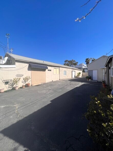 More Photos Of 1845 Redondo Ave, Signal Hill Unknown For Lease