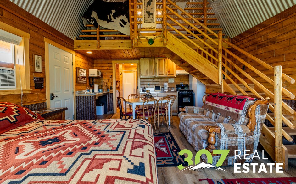 More Photos Of 30 Nielson Trl, Cody Hospitality For Sale