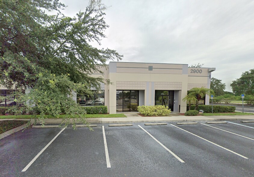 More Photos Of 2900-2928 S Falkenburg Rd, Riverview Light Distribution For Lease