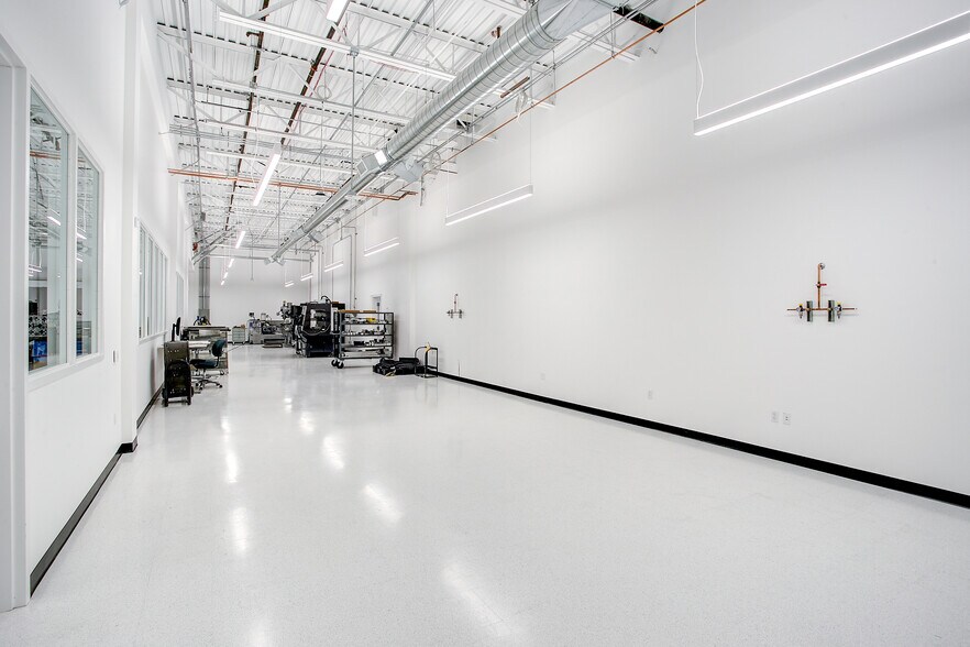 More Photos Of 3151 Zanker Rd, San Jose Research And Development For Lease