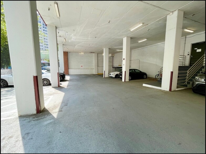 More Photos Of 1110 Bonifant St, Silver Spring Office For Lease