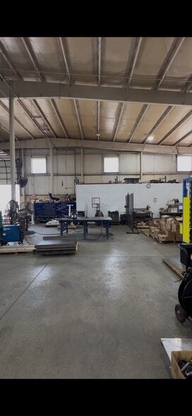 More Photos Of 7156 Sulier Dr, Temperance Manufacturing For Sale