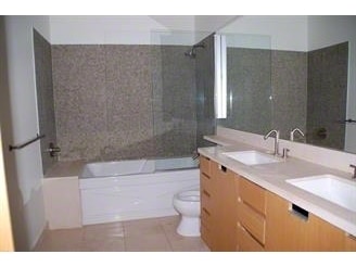 More Photos Of 8 Brooks Ave, Venice Apartments For Lease