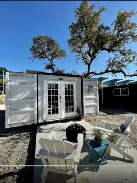 More Photos Of 420 Simon Crest, Canyon Lake Hospitality For Sale