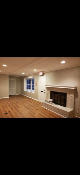 More Photos Of 11075 State Bridge Rd, Alpharetta Office For Lease