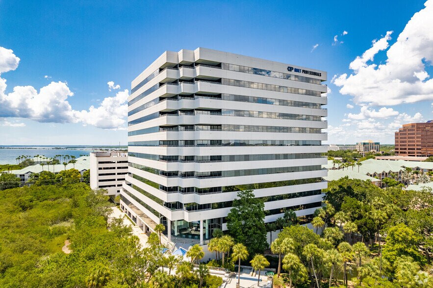 More Photos Of 2701 N Rocky Point Dr, Tampa Office For Lease